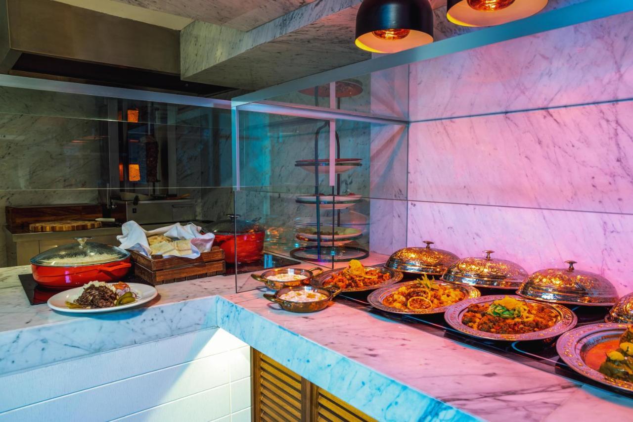 Kaya Palazzo Resort & Residences Le Chic Bodrum Bagian luar foto
